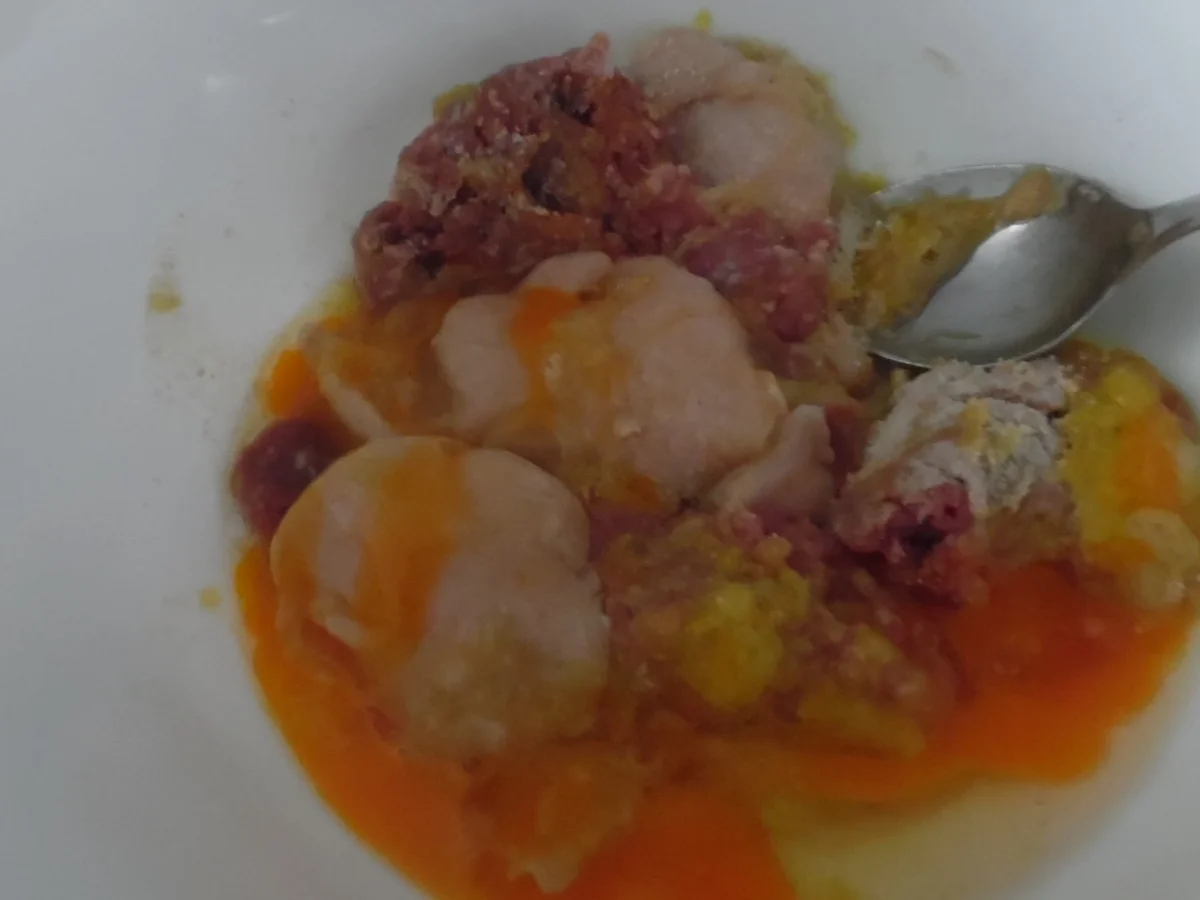 Rezept: Bunte Maultaschen mit roten, geschmelzten Zwiebeln Bild Nr. 92 Bunte Maultaschen mit roten, geschmelzten Zwiebeln - Rezept - Bild Nr. 92