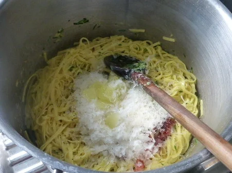 Rezept: Fettuccini mit Zitronen-Carbonara Bild Nr. 55 Fettuccini mit Zitronen-Carbonara - Rezept - Bild Nr. 55