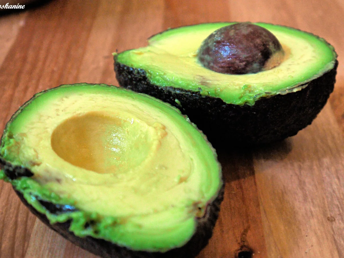 Rezept: Avocado-Lachs-Röllchen Bild Nr. 79 Avocado-Lachs-Röllchen - Rezept - Bild Nr. 79