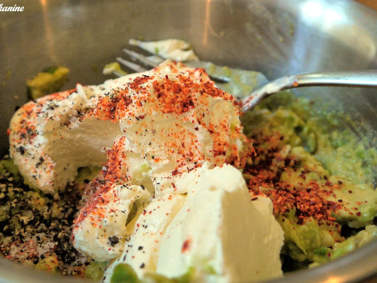 Rezept: Avocado-Lachs-Röllchen Bild Nr. 82 Avocado-Lachs-Röllchen - Rezept - Bild Nr. 82