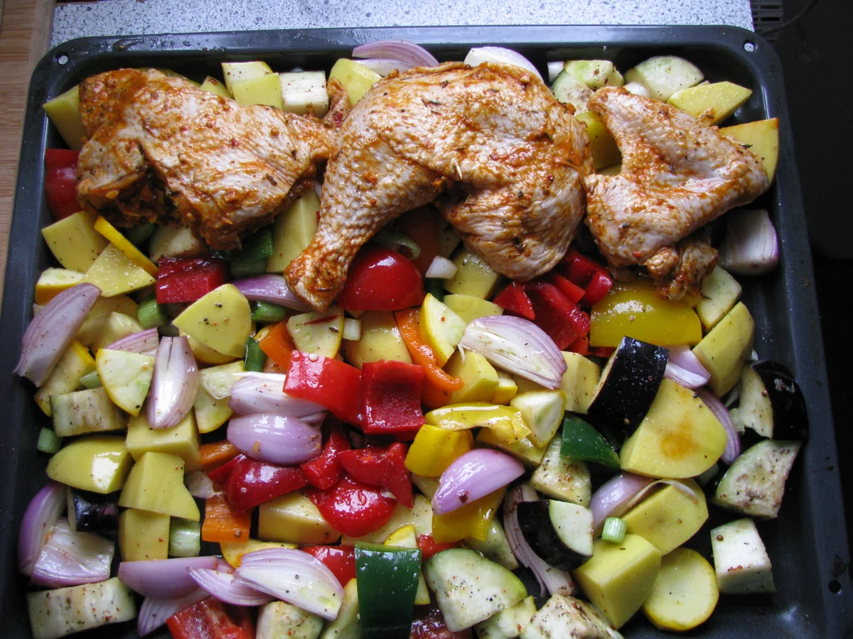 Rezept: Zitronen-Gewürz-Hähnchen auf Gemüsebett Bild Nr. 42 Zitronen-Gewürz-Hähnchen auf Gemüsebett - Rezept - Bild Nr. 42