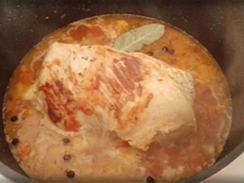 Saftiger Kalbsbraten mit Kartoffelklöße in einer feinen Bratensauce - Rezept - Bild Nr. 92