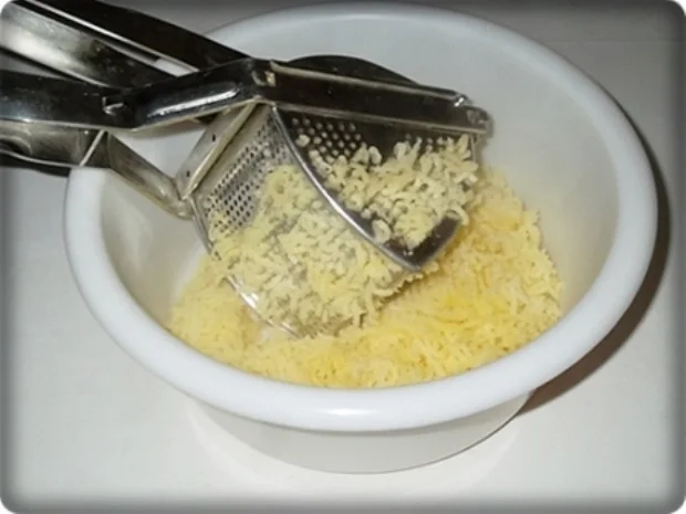 Saftiger Kalbsbraten mit Kartoffelklöße in einer feinen Bratensauce - Rezept - Bild Nr. 92