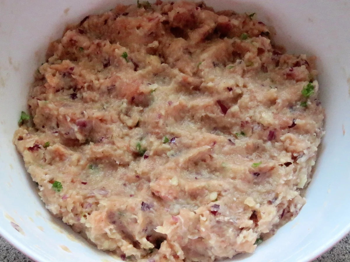 Kochen: Lachs-Frikadellen mit Kartoffeln - Rezept - Bild Nr. 84