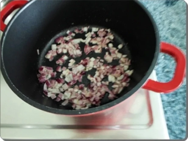 Rezept: Cremige Bärlauch -Mangold-Suppe Bild Nr. 101 Cremige Bärlauch -Mangold-Suppe - Rezept - Bild Nr. 101