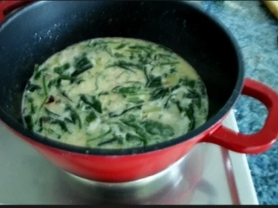 Rezept: Cremige Bärlauch -Mangold-Suppe Bild Nr. 101 Cremige Bärlauch -Mangold-Suppe - Rezept - Bild Nr. 101