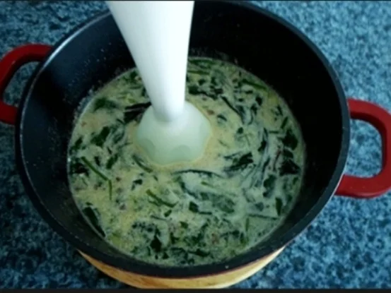 Rezept: Cremige Bärlauch -Mangold-Suppe Bild Nr. 101 Cremige Bärlauch -Mangold-Suppe - Rezept - Bild Nr. 101