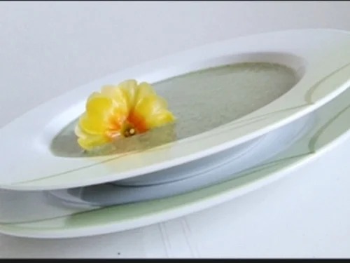 Rezept: Cremige Bärlauch -Mangold-Suppe Bild Nr. 101 Cremige Bärlauch -Mangold-Suppe - Rezept - Bild Nr. 101