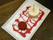 Birnenmousse im Baumkuchenmantel mit gebackener Helene an Holundersoße - Rezept - Bild Nr. 54