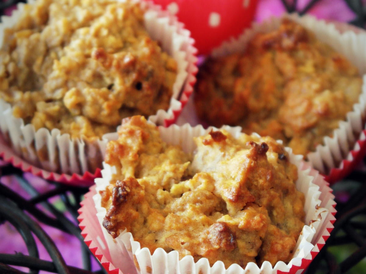 Gesunde Müsli-Muffins mit viel Eiweiß und Nüssen - Rezept - kochbar.de