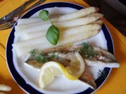 Rezept: Spargel mit Zanderfilets Bild Nr. 32 Spargel mit Zanderfilets - Rezept - Bild Nr. 32