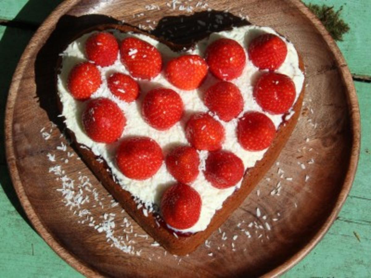 Erdbeer-Herzkuchen zum Muttertag - Rezept - Bild Nr. 62