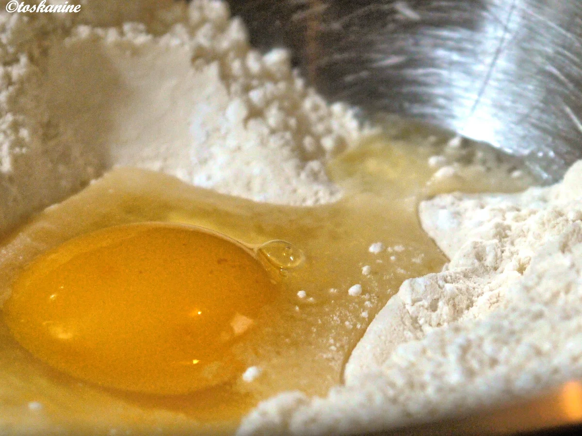 Rezept: Rhabarber-Creme-Brulee-Tarte Bild Nr. 30 Rhabarber-Creme-Brulee-Tarte - Rezept - Bild Nr. 30