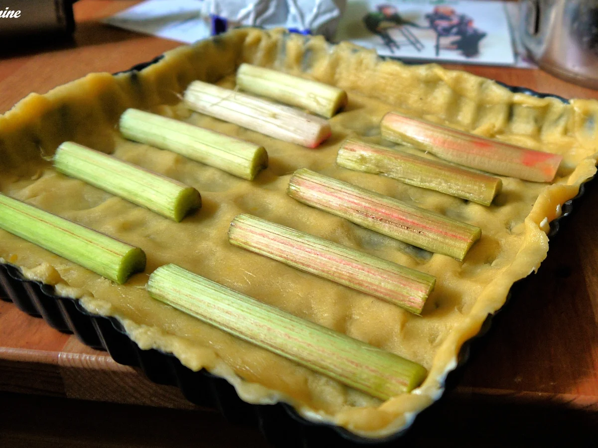 Rezept: Rhabarber-Creme-Brulee-Tarte Bild Nr. 40 Rhabarber-Creme-Brulee-Tarte - Rezept - Bild Nr. 40