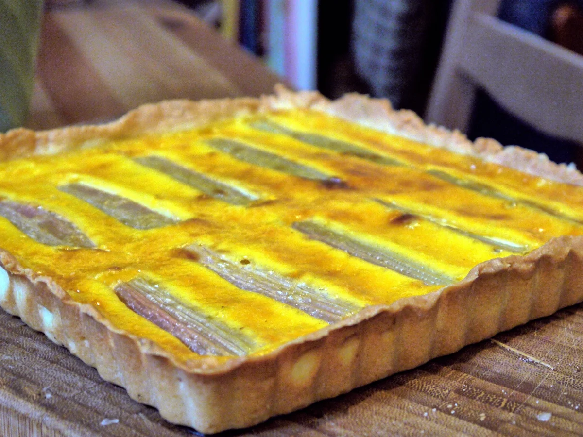 Rezept: Rhabarber-Creme-Brulee-Tarte Bild Nr. 45 Rhabarber-Creme-Brulee-Tarte - Rezept - Bild Nr. 45