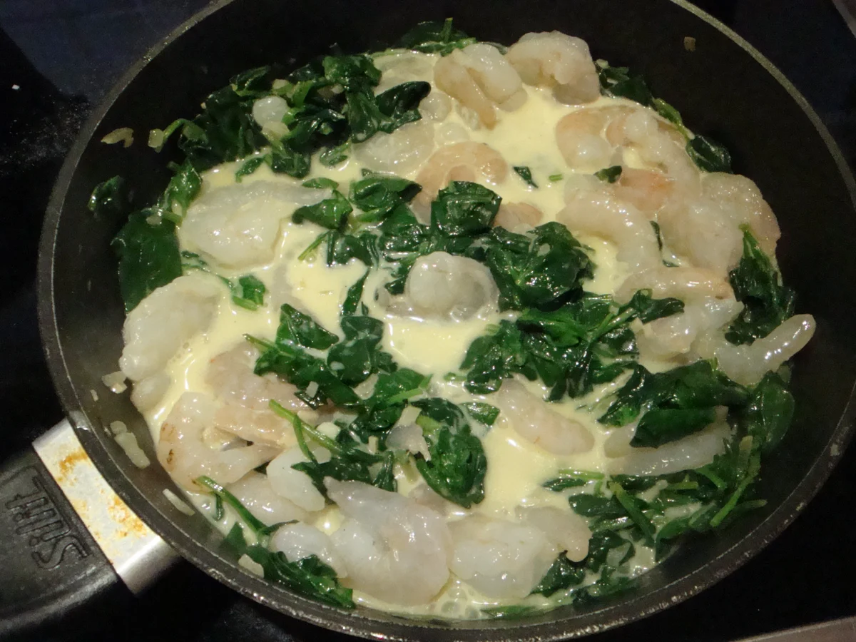 Hanf & Dinkel Spaghetti mit grünem Spargel frischem Spinat und Garnelen - Rezept - Bild Nr. 33