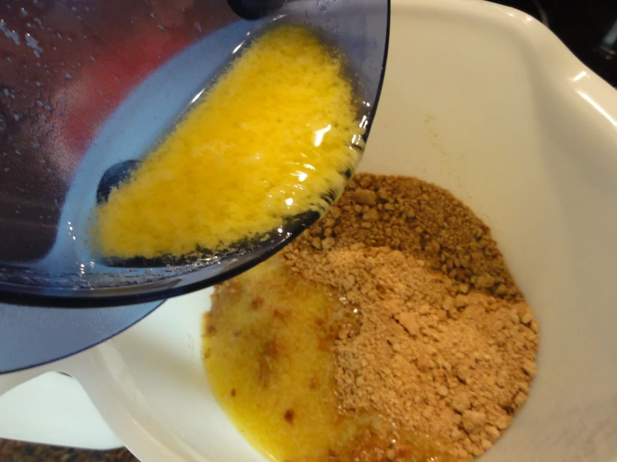 Mürbeteig:   fruchtige  FRISCHKÄSE - JOGHURT - TORTE - Rezept - Bild Nr. 32