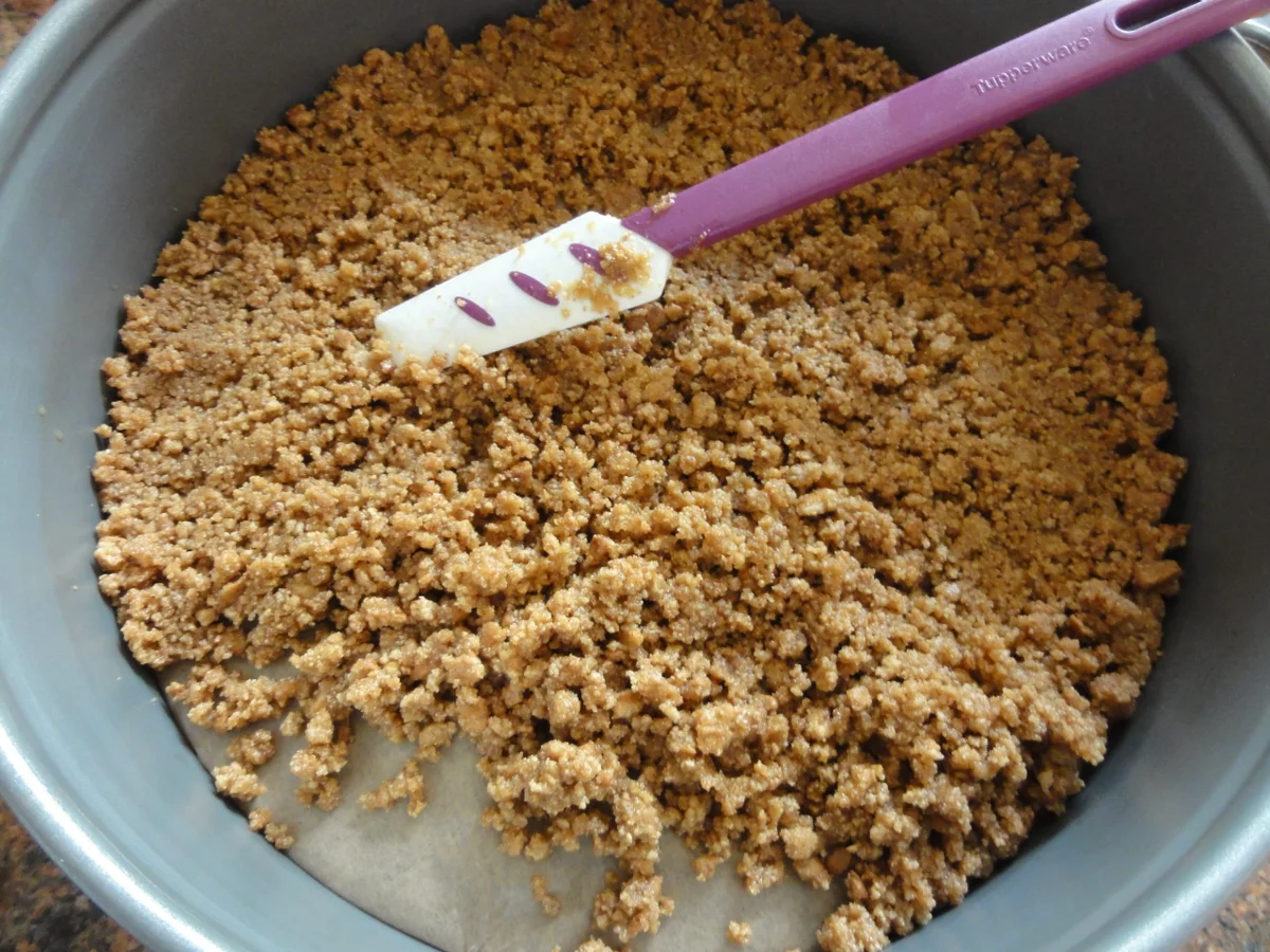 Mürbeteig:   fruchtige  FRISCHKÄSE - JOGHURT - TORTE - Rezept - Bild Nr. 33