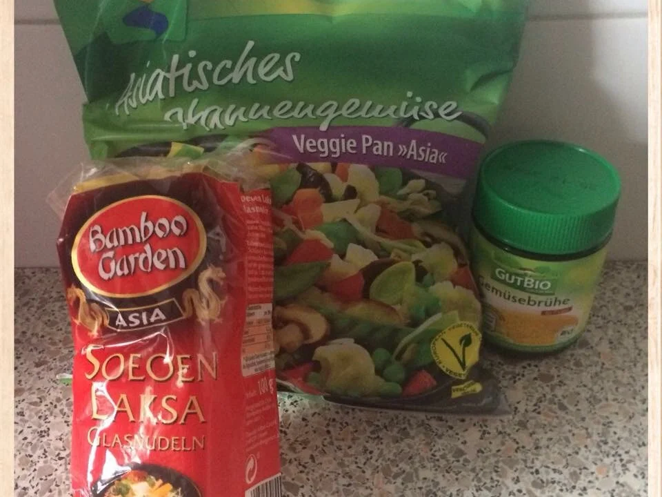 Rezept: Glasnudelsuppe Bild Nr. 30 Glasnudelsuppe - Rezept - Bild Nr. 30