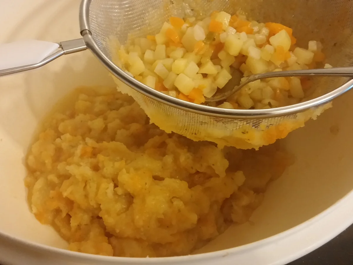Muttis feine Kartoffelsuppe - Rezept - Bild Nr. 1739