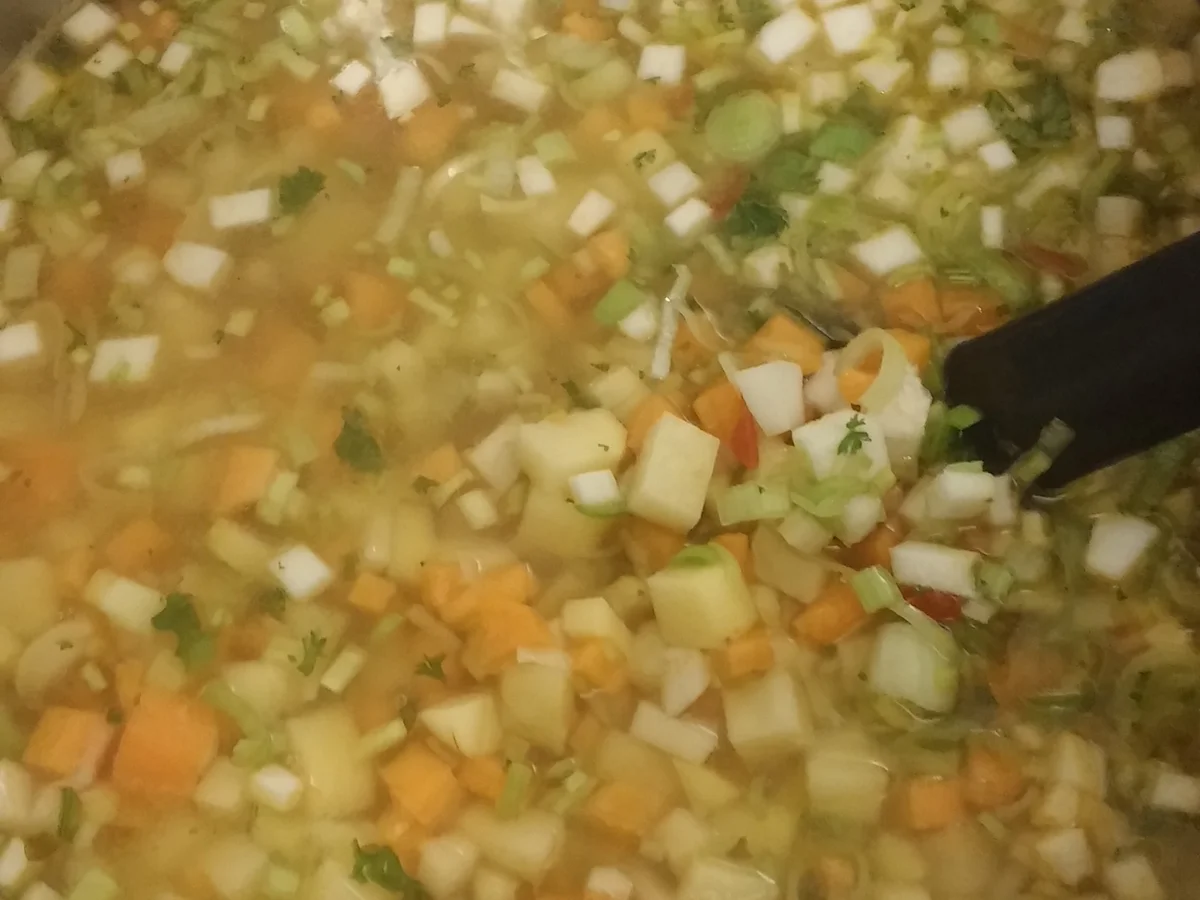 Muttis feine Kartoffelsuppe - Rezept - Bild Nr. 1740