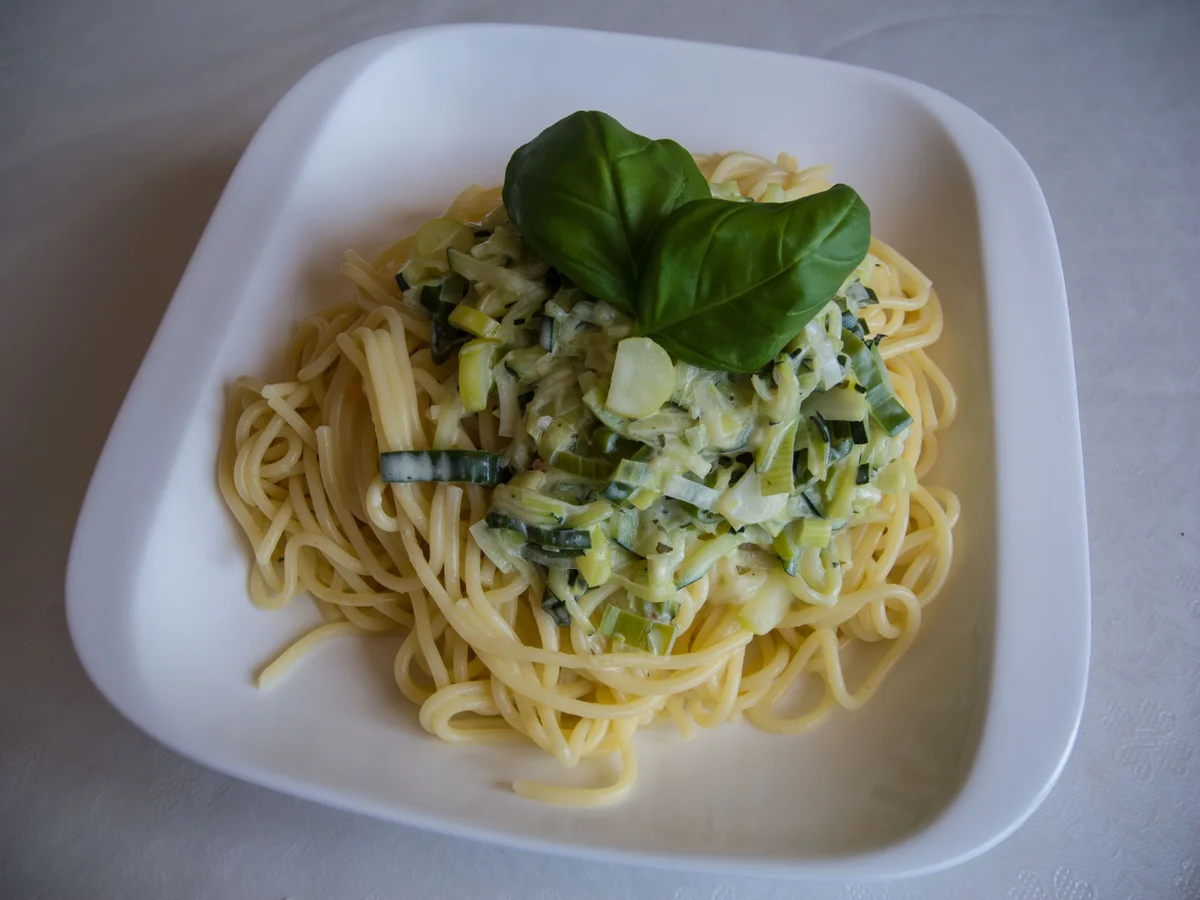 Rezept: Spaghetti mit ZuLau-Käserahm Bild Nr. 28 Spaghetti mit ZuLau-Käserahm - Rezept - Bild Nr. 28