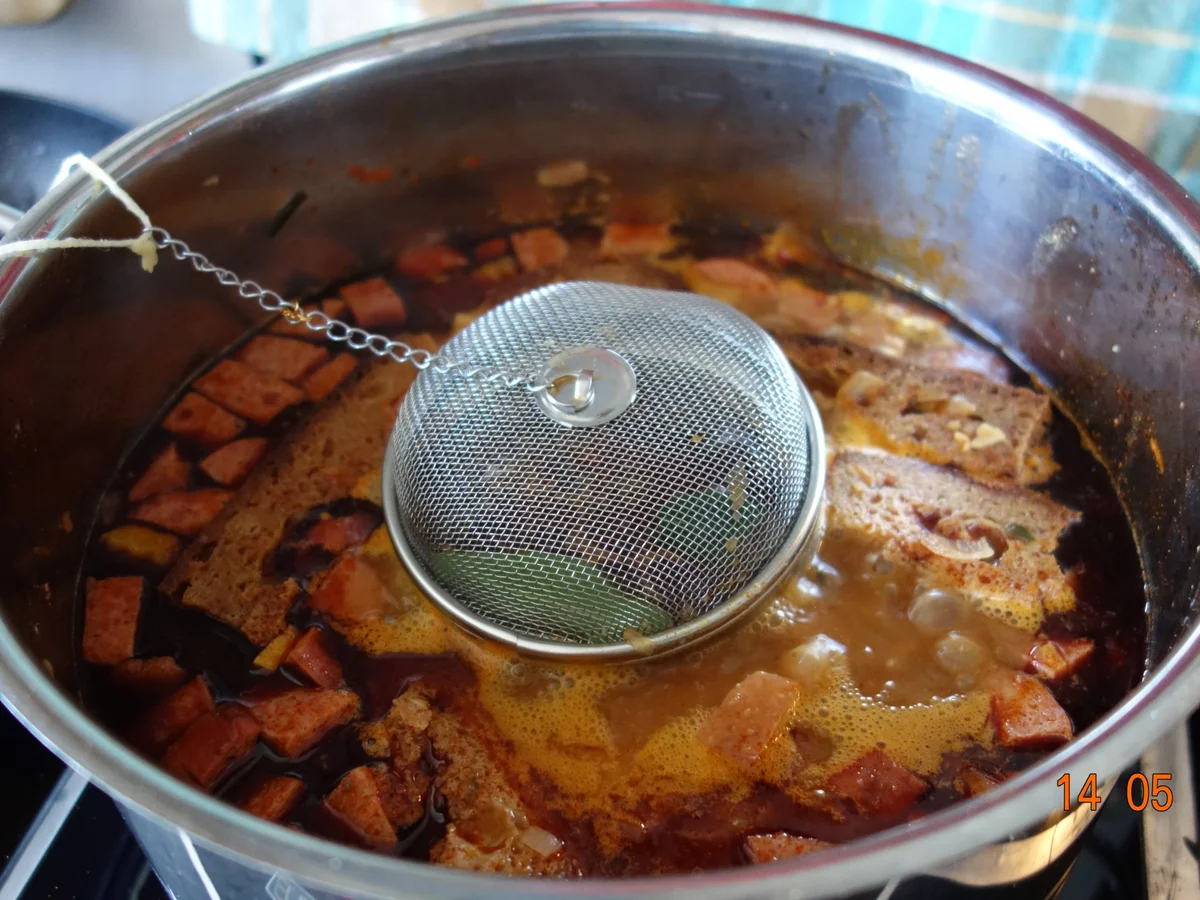 Rezept: Das wiehernde GULASCH Bild Nr. 29 Das wiehernde GULASCH - Rezept - Bild Nr. 29