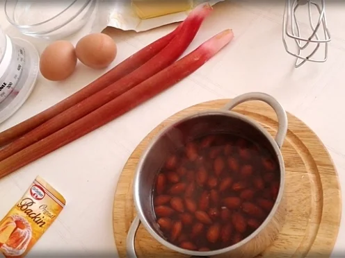 Rhabarber-Apfel-Mandel-Streuselkuchen - Rezept - Bild Nr. 27