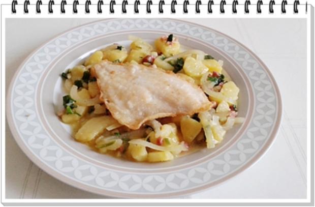 Gebratene Scholle auf bayerischem Kartoffelsalat - Rezept - kochbar.de Gebratene Scholle auf bayerischem Kartoffelsalat - Rezept - kochbar.de