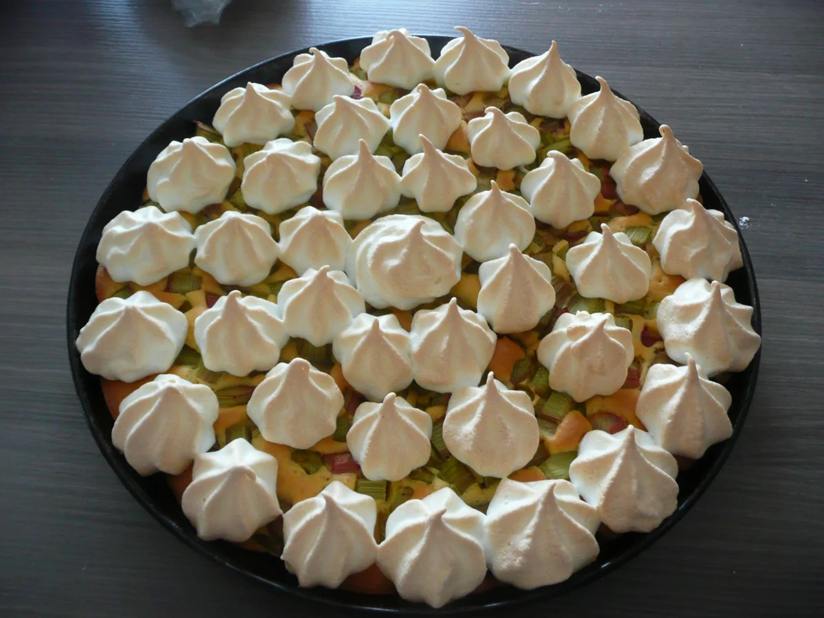 Rhabarberkuchen mit Baiser  - Rezept - Bild Nr. 25