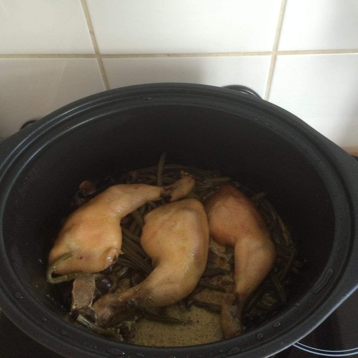 Crockpot: Hühnerkeulen mit Kokosbohnen und -champignons - Rezept - Bild Nr. 24