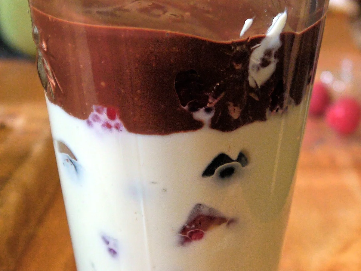 Rezept: Pistazien-Ricotta, frische Beeren, Schokolade Bild Nr. 31 Pistazien-Ricotta, frische Beeren, Schokolade - Rezept - Bild Nr. 31