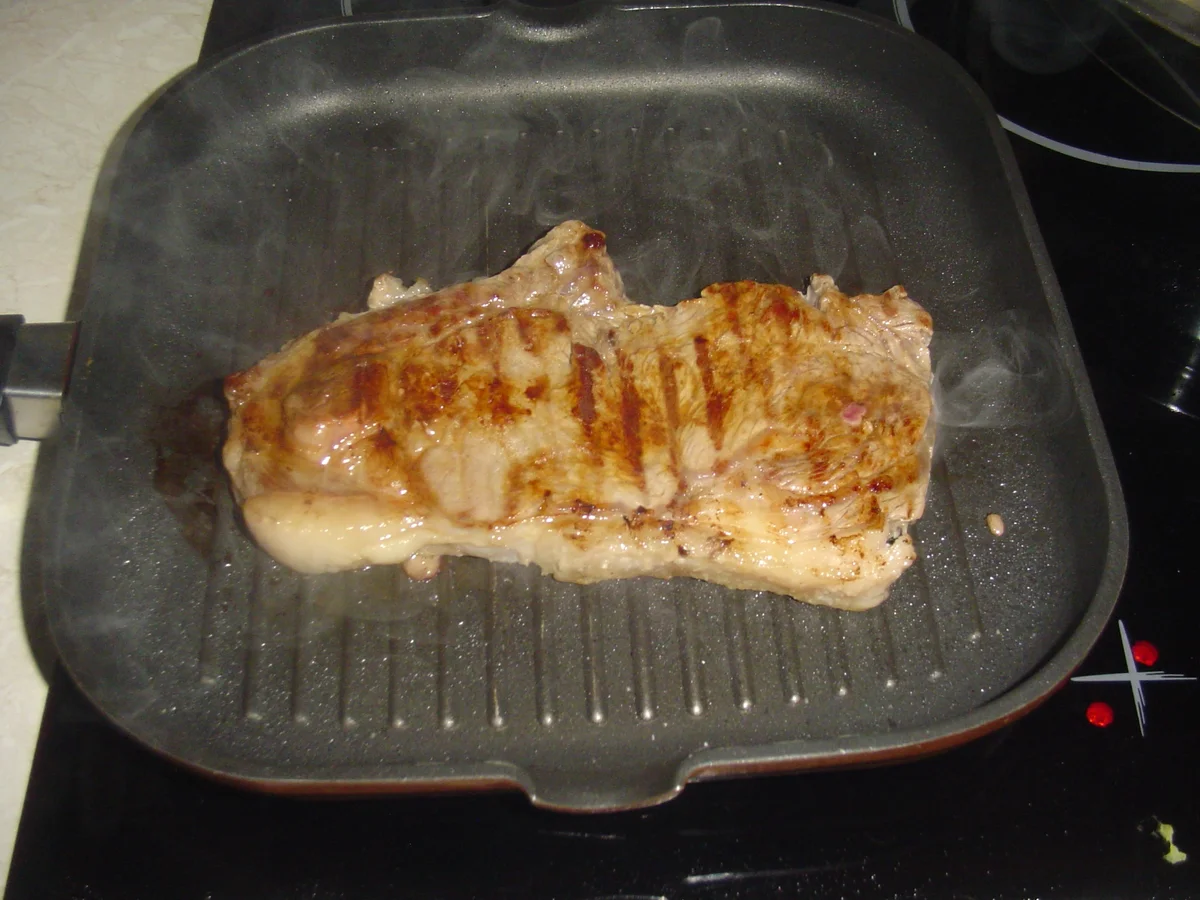 Rindersteaks mit Bratkartoffeln und Bärlauchbutter - Rezept - Bild Nr. 17