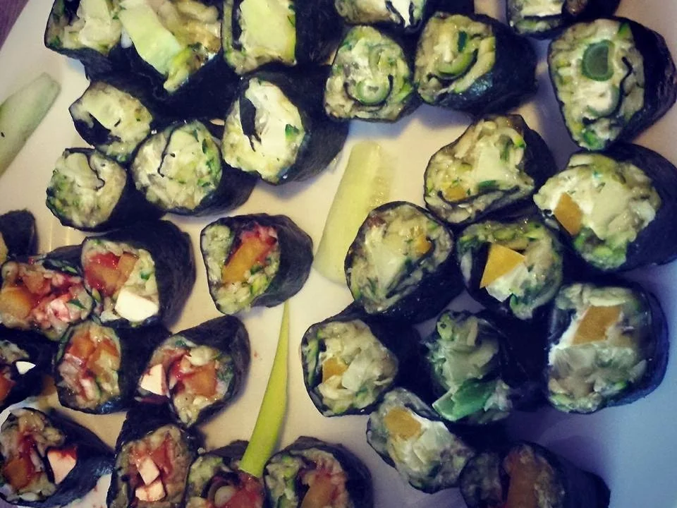 Rezept: Sushi aus Zucchini- LowCarb die Zweite Bild Nr. 14 Sushi aus Zucchini- LowCarb die Zweite - Rezept - Bild Nr. 14