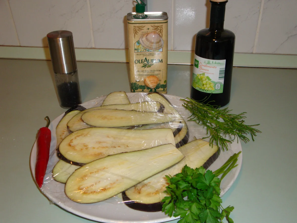 Aubergine gegrillt und eingelegt - Rezept - Bild Nr. 18