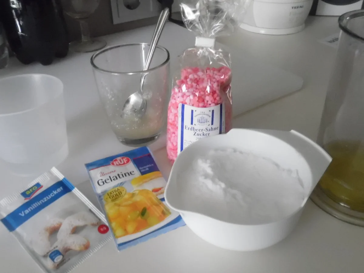 Erdbeer-Wölkchen - Rezept - Bild Nr. 16