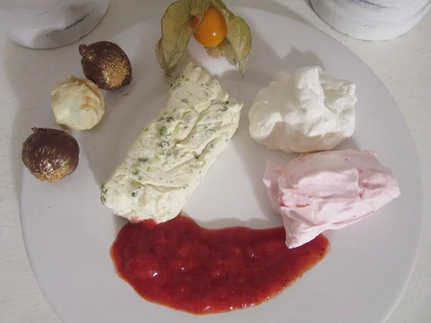 Pistazienparfait an Schokoladentrüffeln - Rezept - Bild Nr. 12