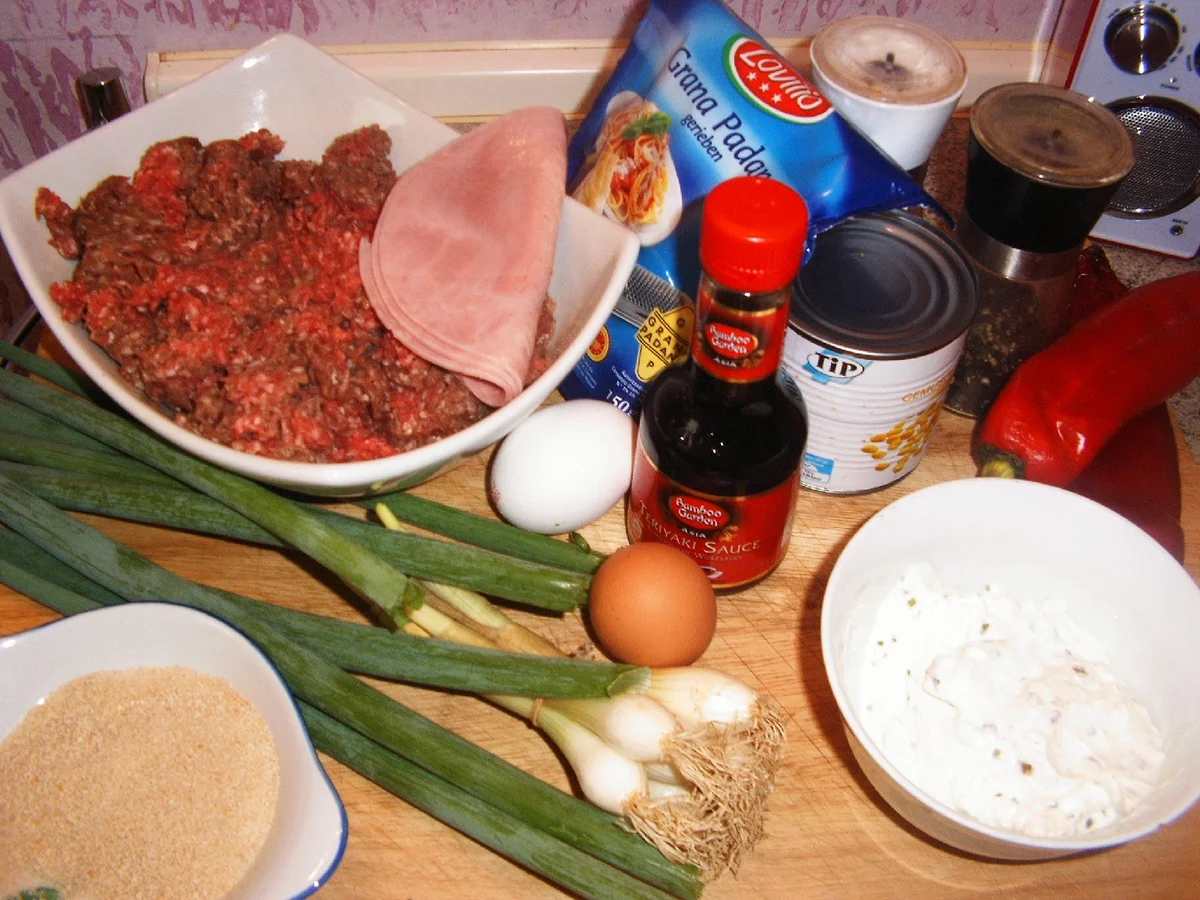 Rezept: Hackfleischpizza Bild Nr. 18 Hackfleischpizza - Rezept - Bild Nr. 18