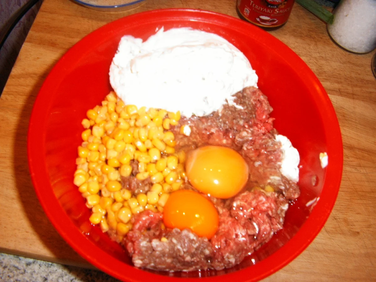 Rezept: Hackfleischpizza Bild Nr. 19 Hackfleischpizza - Rezept - Bild Nr. 19