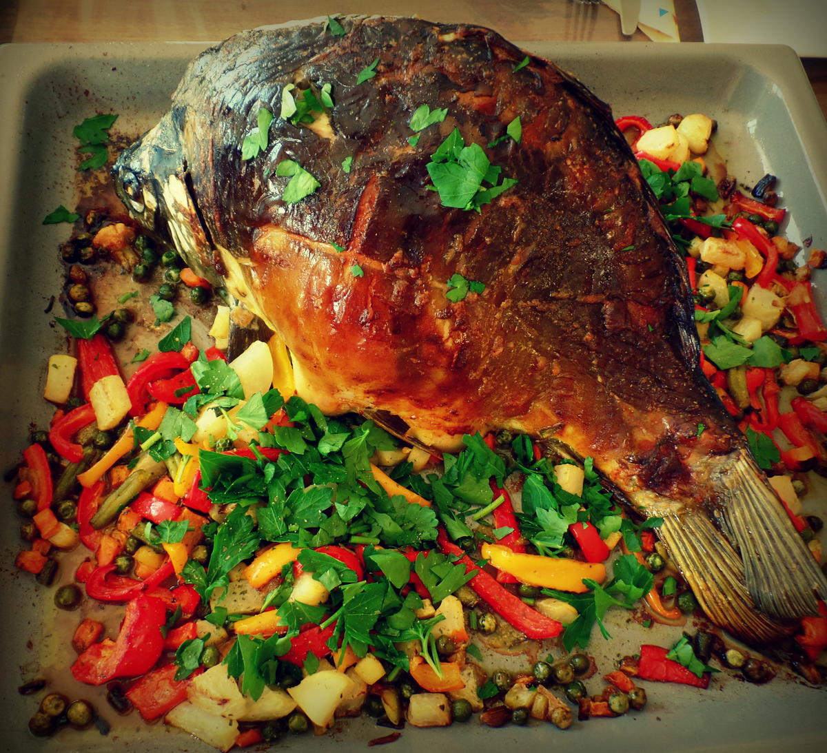 Fisch: Ganzer Karpfen aus dem Ofen mit Gemüse-Beilage - Rezept - Bild Nr. 10