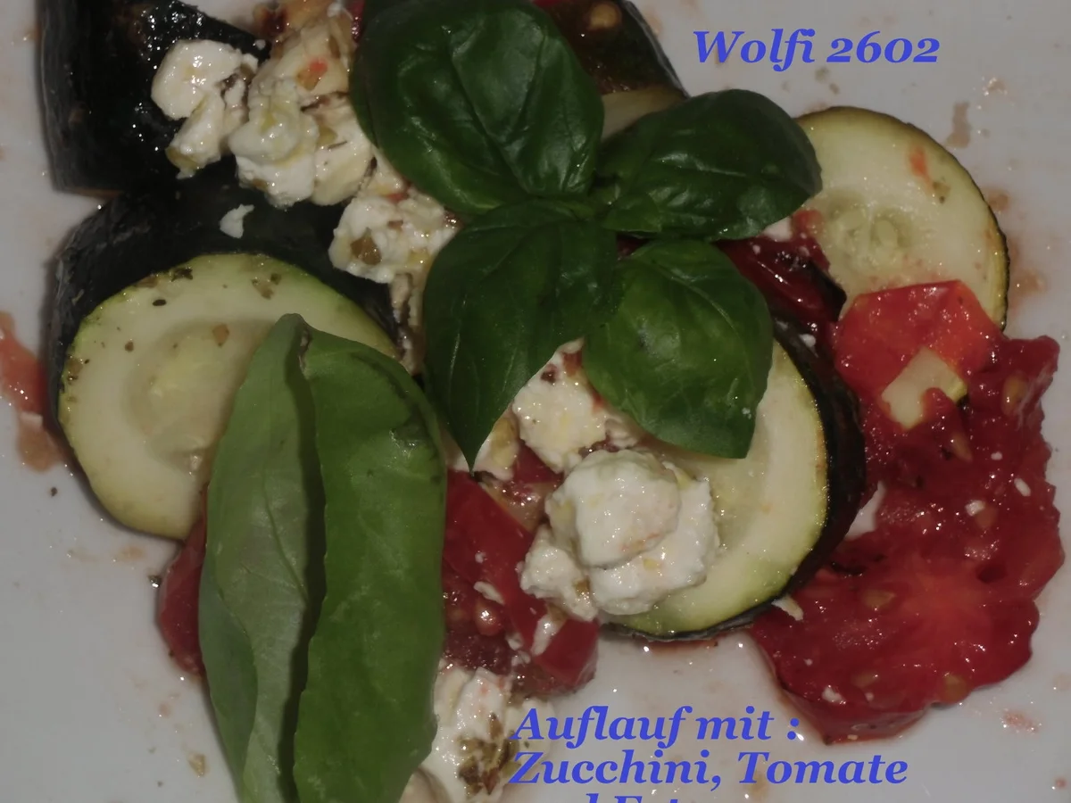 Rezept: Vegetarisch : Auflauf mit Zucchini, Fleischtomate und Feta Bild Nr. 23 Vegetarisch : Auflauf mit Zucchini, Fleischtomate und Feta - Rezept - Bild Nr. 23