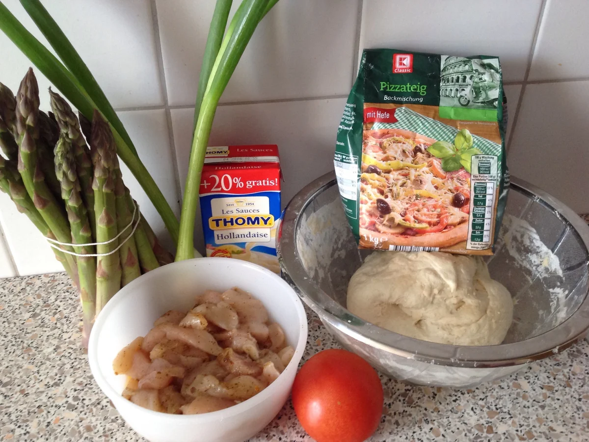 Chicken-Holly-Pizza - Rezept - Bild Nr. 18