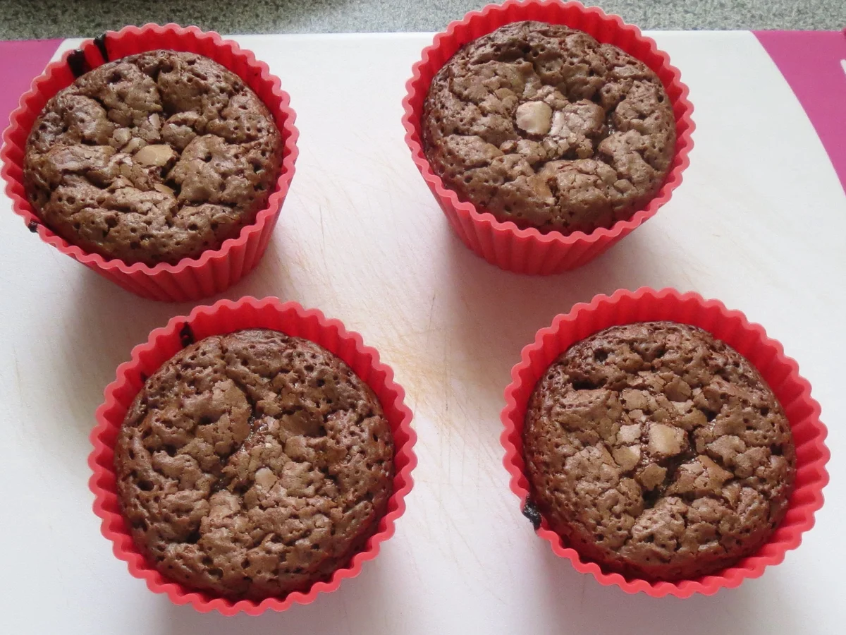 Dessert: Warme Schokoladen-Muffins mit weichem Kern - Rezept - Bild Nr. 9
