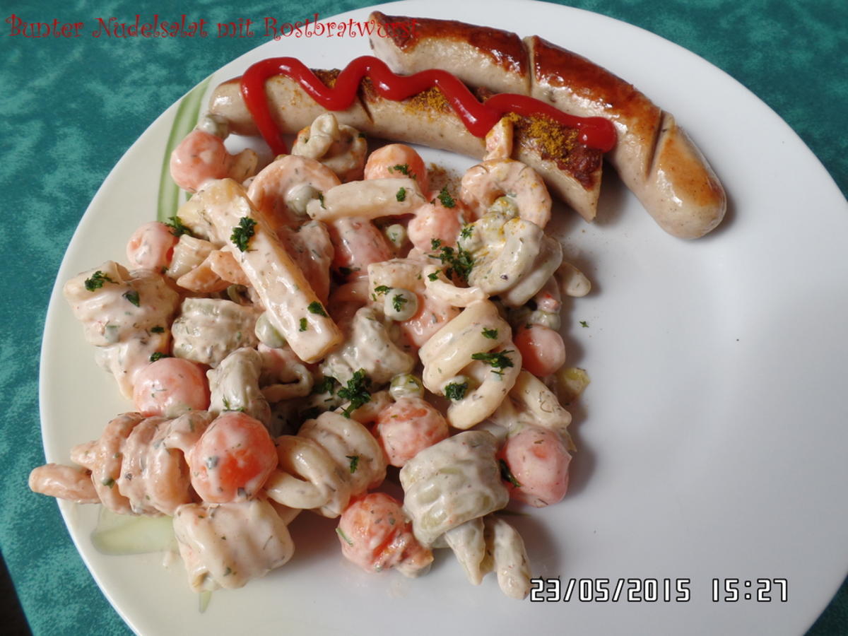 Bunter Nudelsalat mit Rostbratwurst - Rezept - Bild Nr. 5