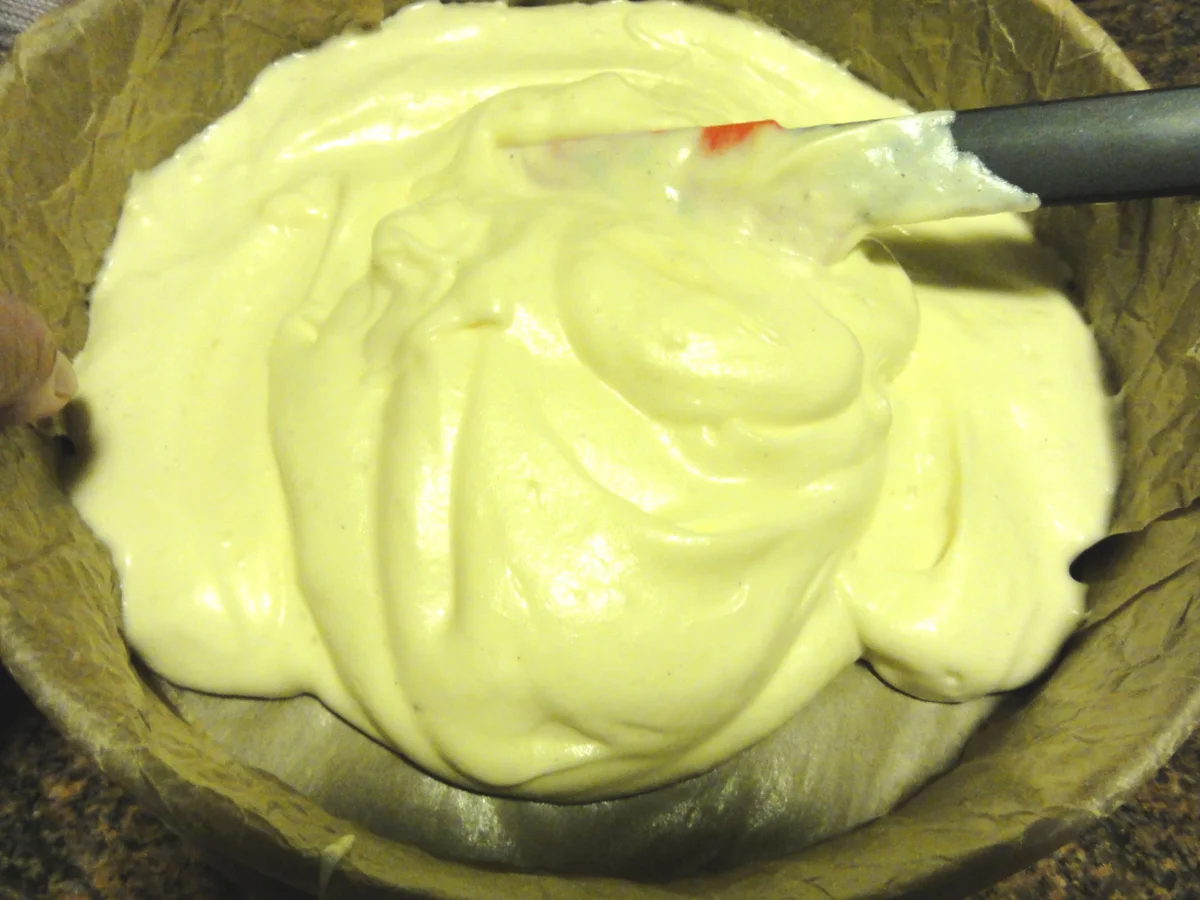 Rezept: Biskuit: BODEN und DECKEL für kalte Kuchen 26ø Springform Bild Nr. 5 Biskuit: BODEN und DECKEL für kalte Kuchen 26ø Springform - Rezept - Bild Nr. 5