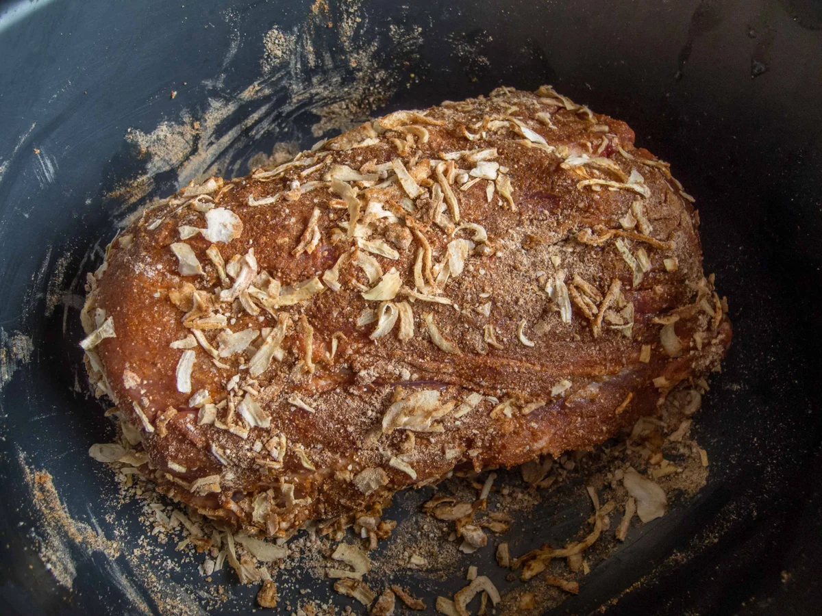 Rezept: Schweinebraten mit Tomaten-Mango-Dip Bild Nr. 8 Schweinebraten mit Tomaten-Mango-Dip - Rezept - Bild Nr. 8