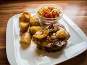 Schweinebraten mit Tomaten-Mango-Dip - Rezept - Bild Nr. 11