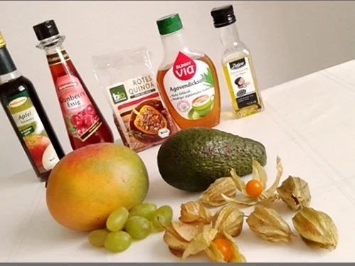 Fruchtiger Quinoa Salat nappiert mit süß-sauer Dressing - Rezept - Bild Nr. 21