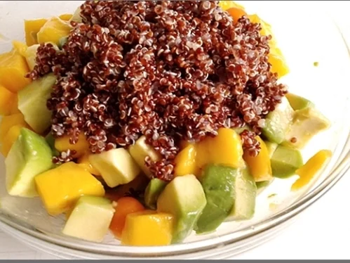 Fruchtiger Quinoa Salat nappiert mit süß-sauer Dressing - Rezept - Bild Nr. 40