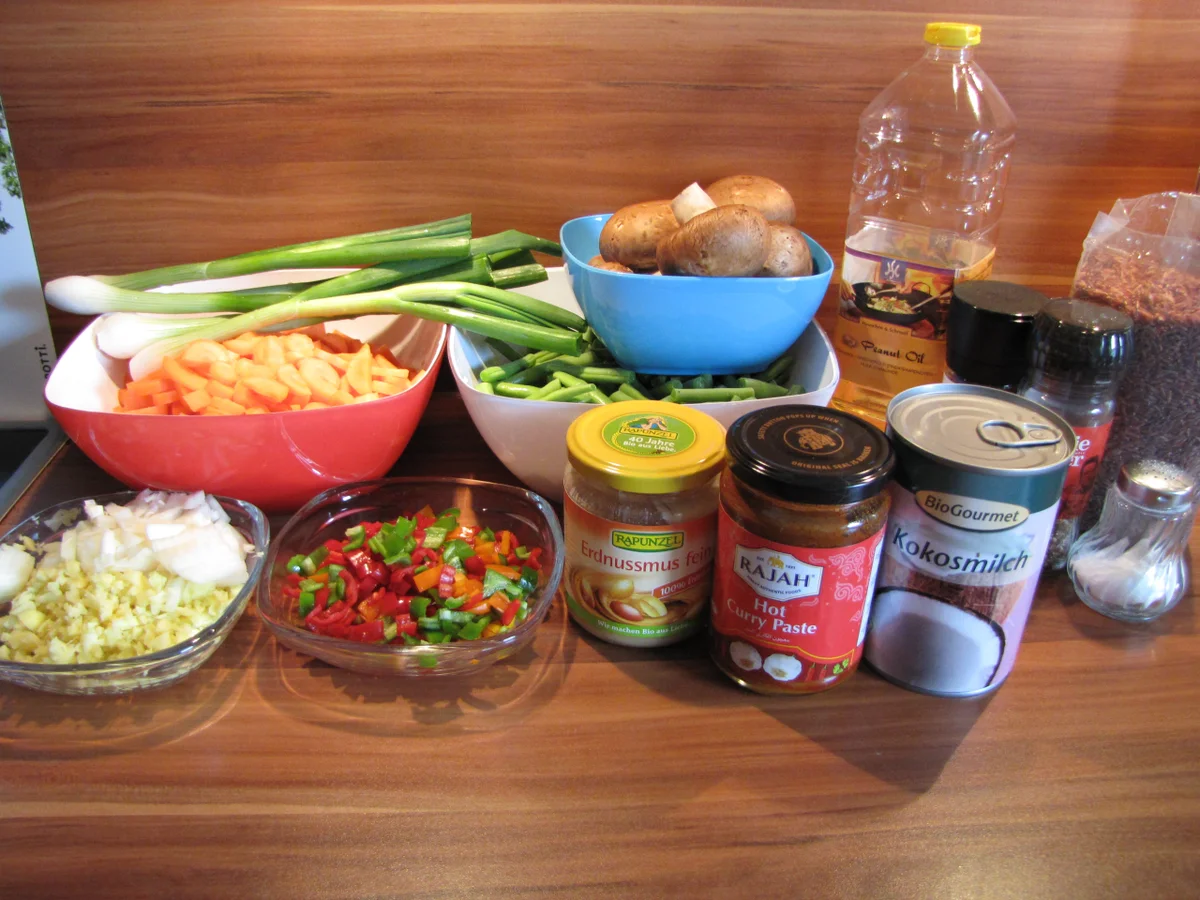 Thai Curry hot & spicy mit rotem Reis und Hähnchen - Rezept - Bild Nr. 19